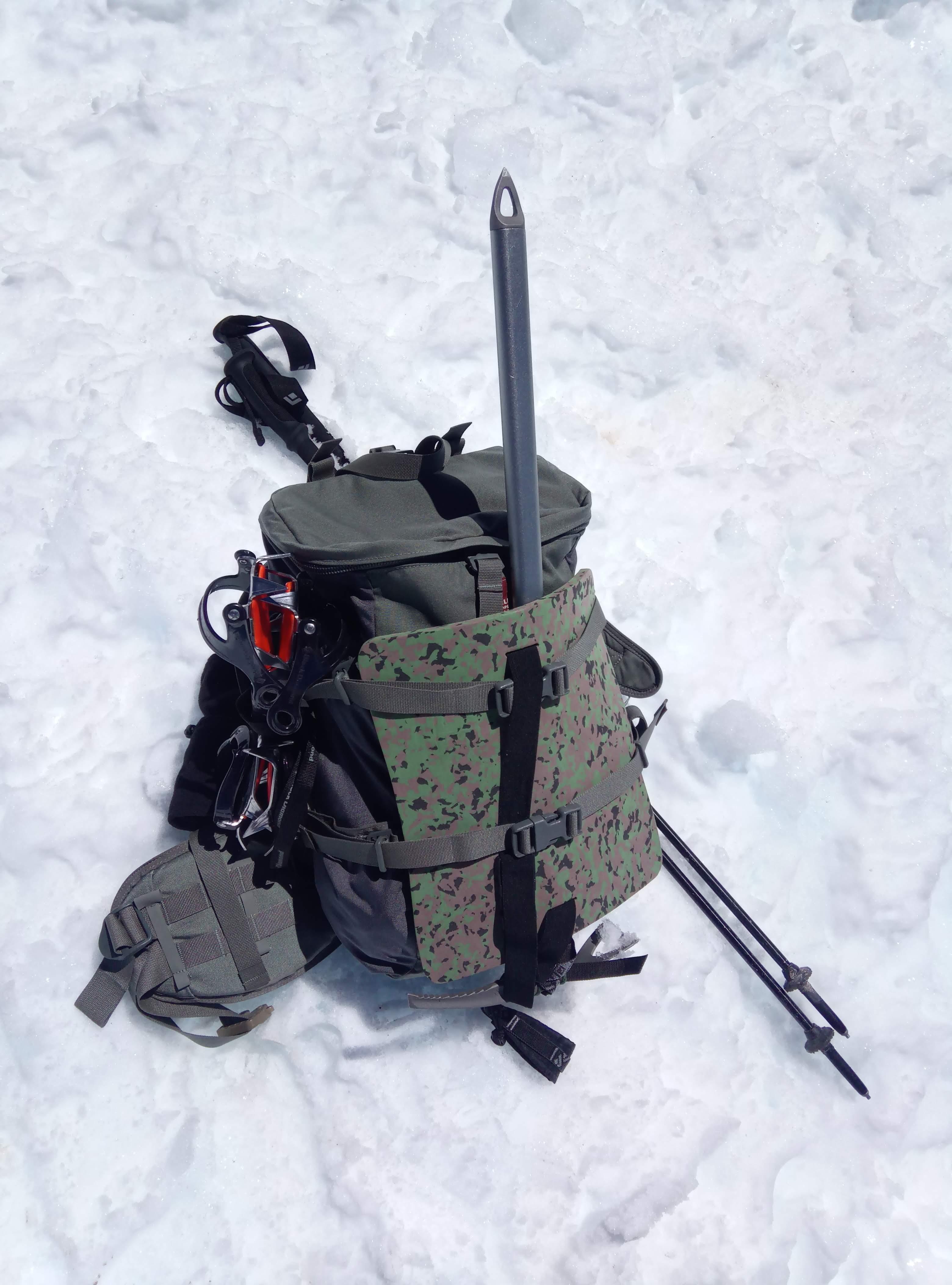 Umlindi backpack with Prairie belt near the top of mt. Shasta