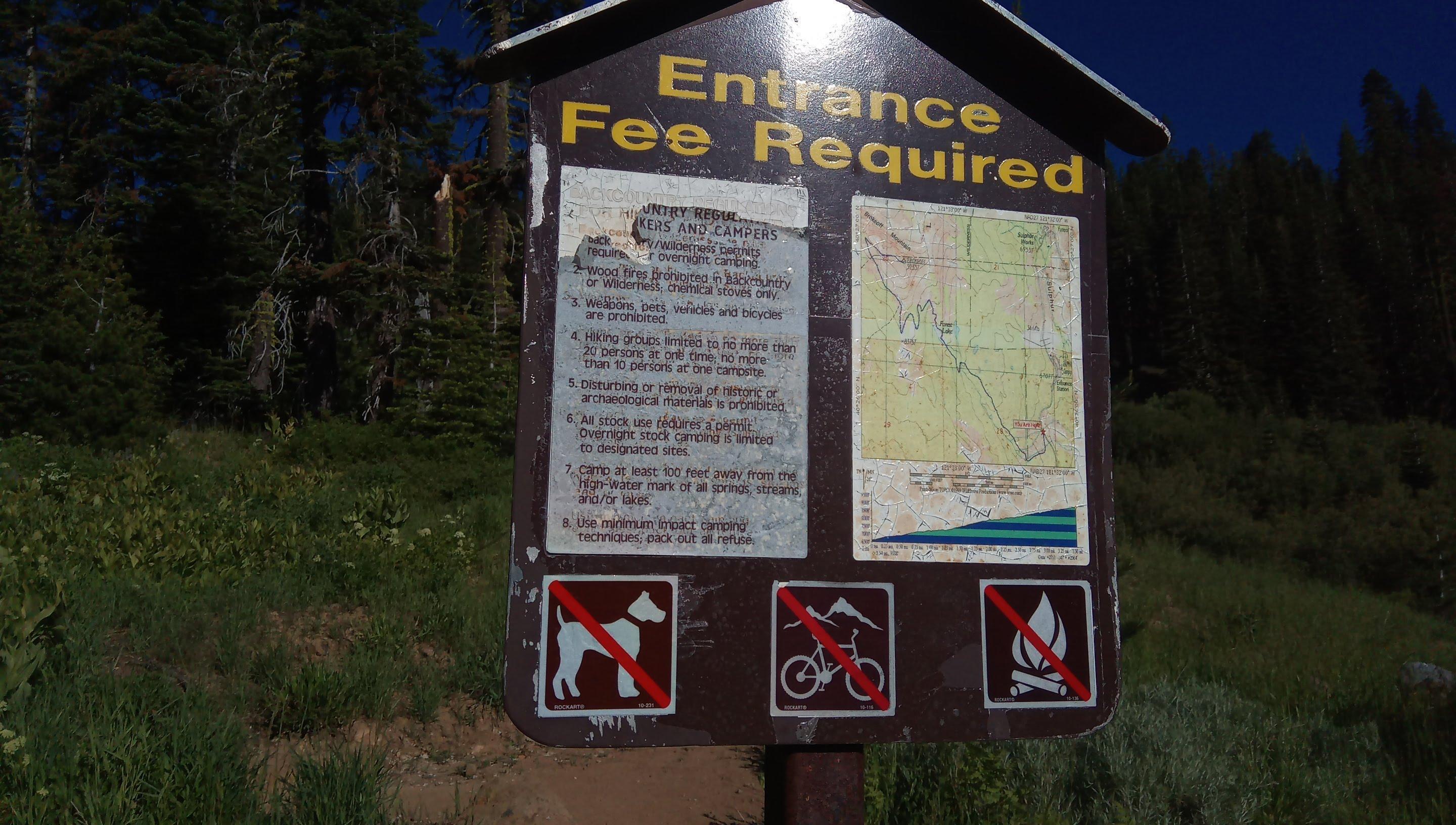 The plaque at the start of the trail