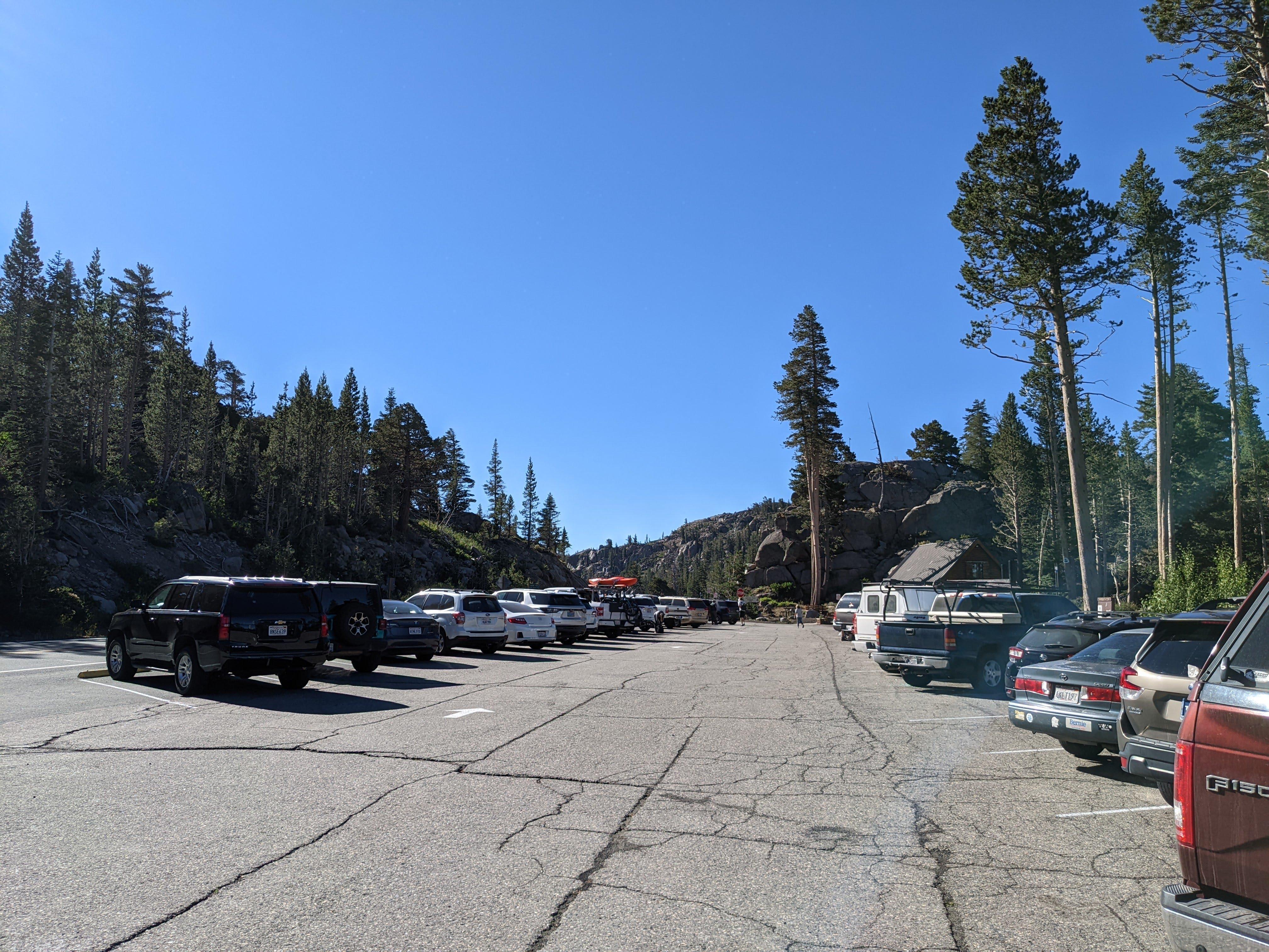 Carson pass parking around 0900