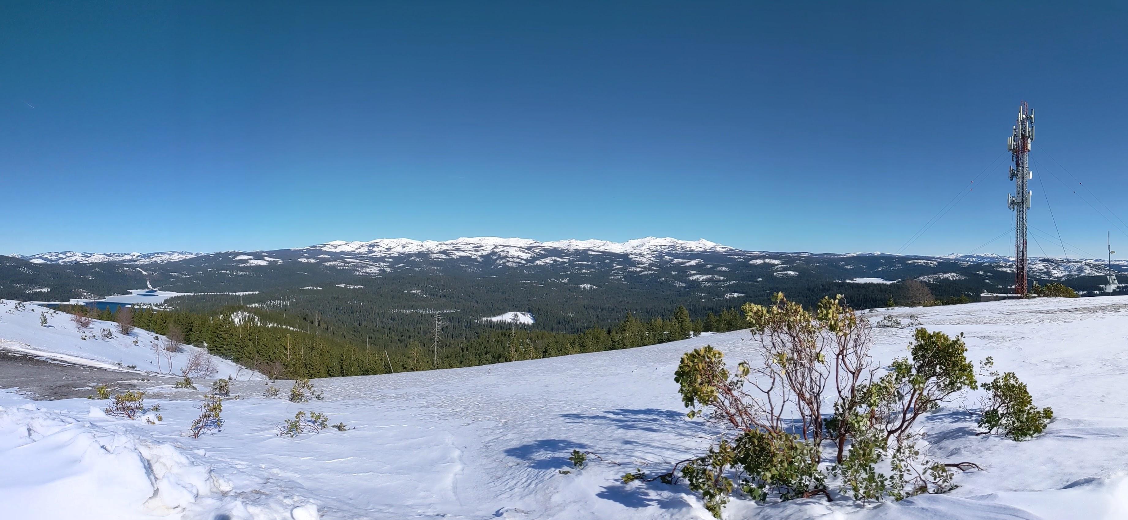 North-Eastern panorama, Lake Tahoe is right behind this range